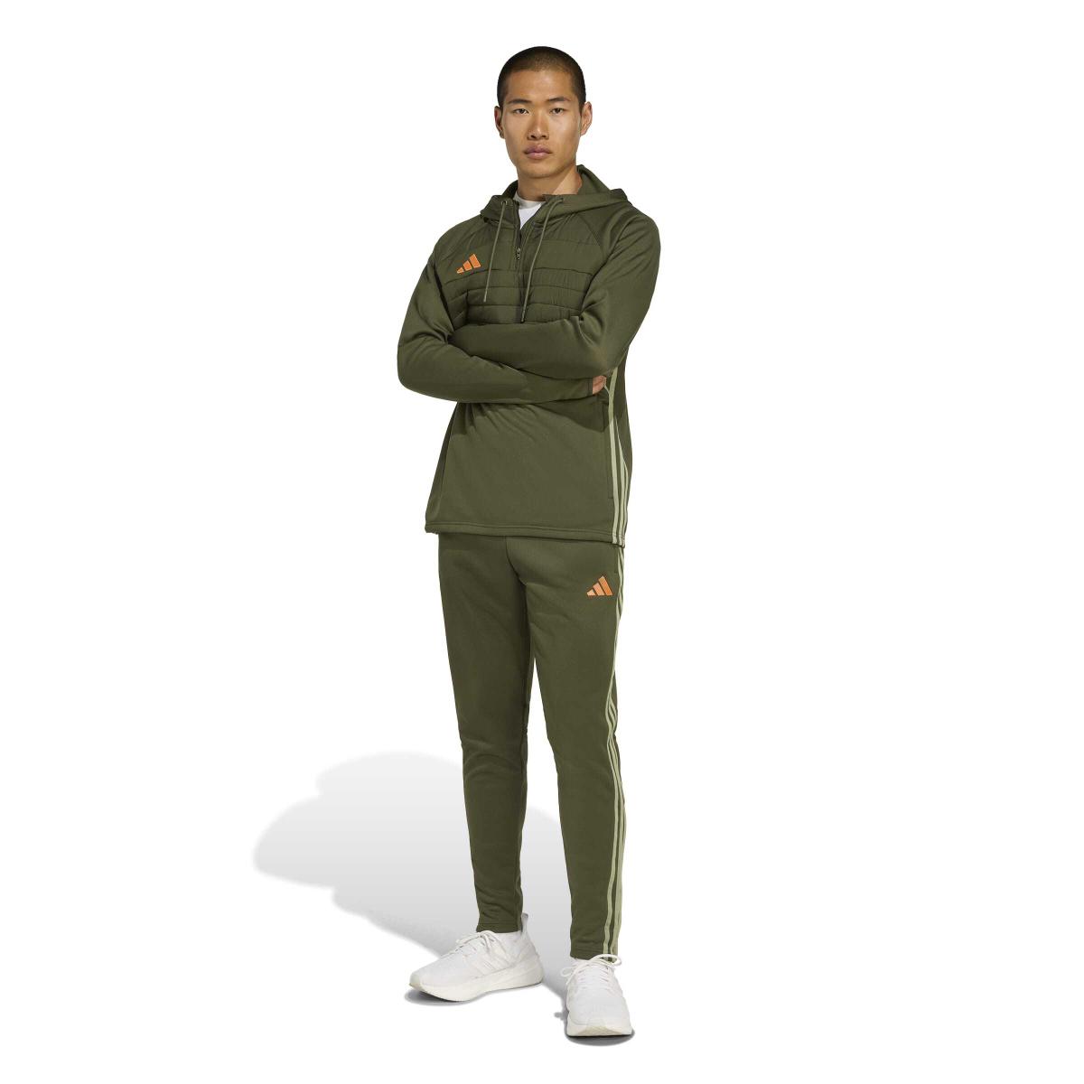 product/2/0/2025_09_adidas_jw4594_5_apparel_on_model_standard_outfit_view_white.jpg
