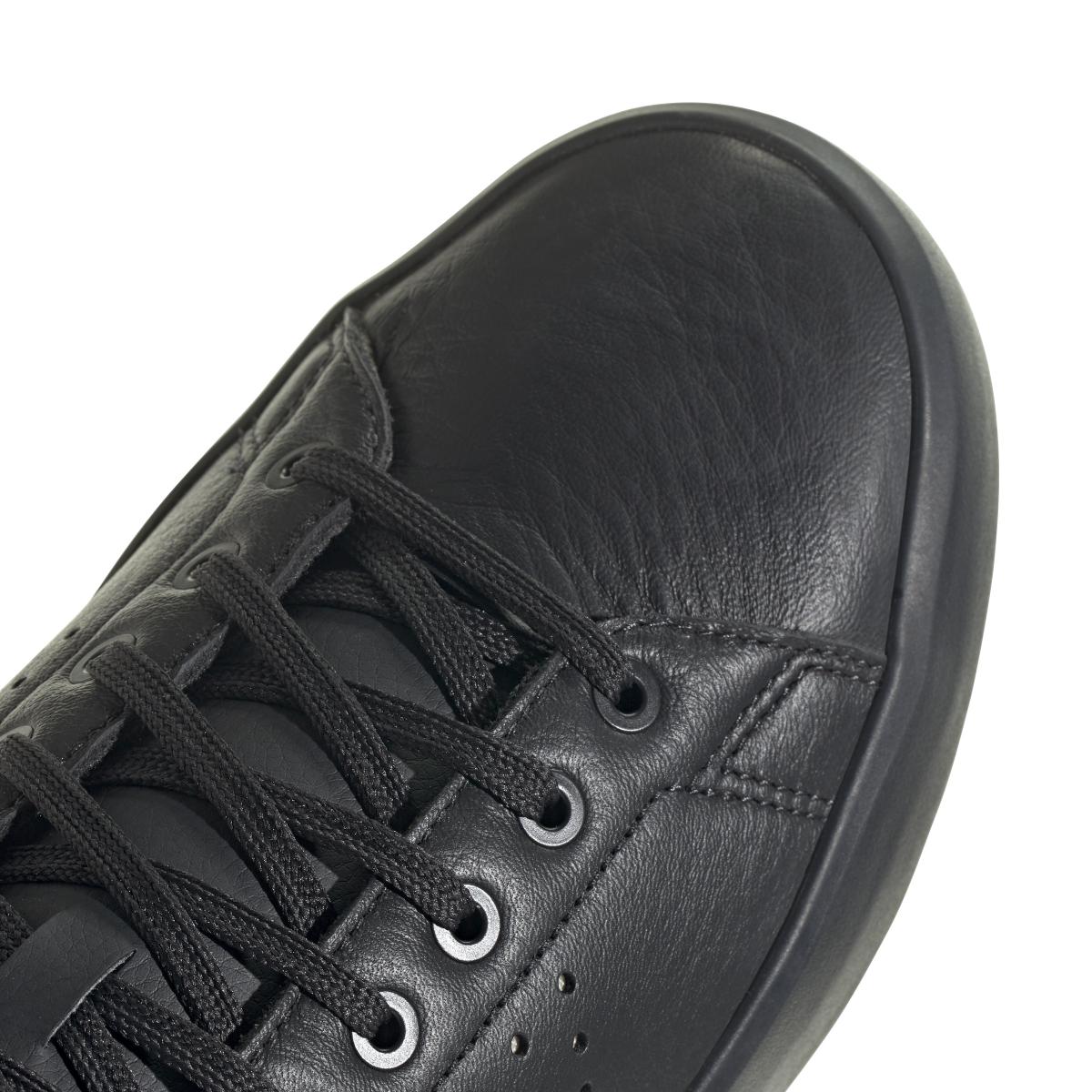 product/a/d/adidas_ji2378_9_footwear_photography_detail_view_2_white-nw091625.jpg
