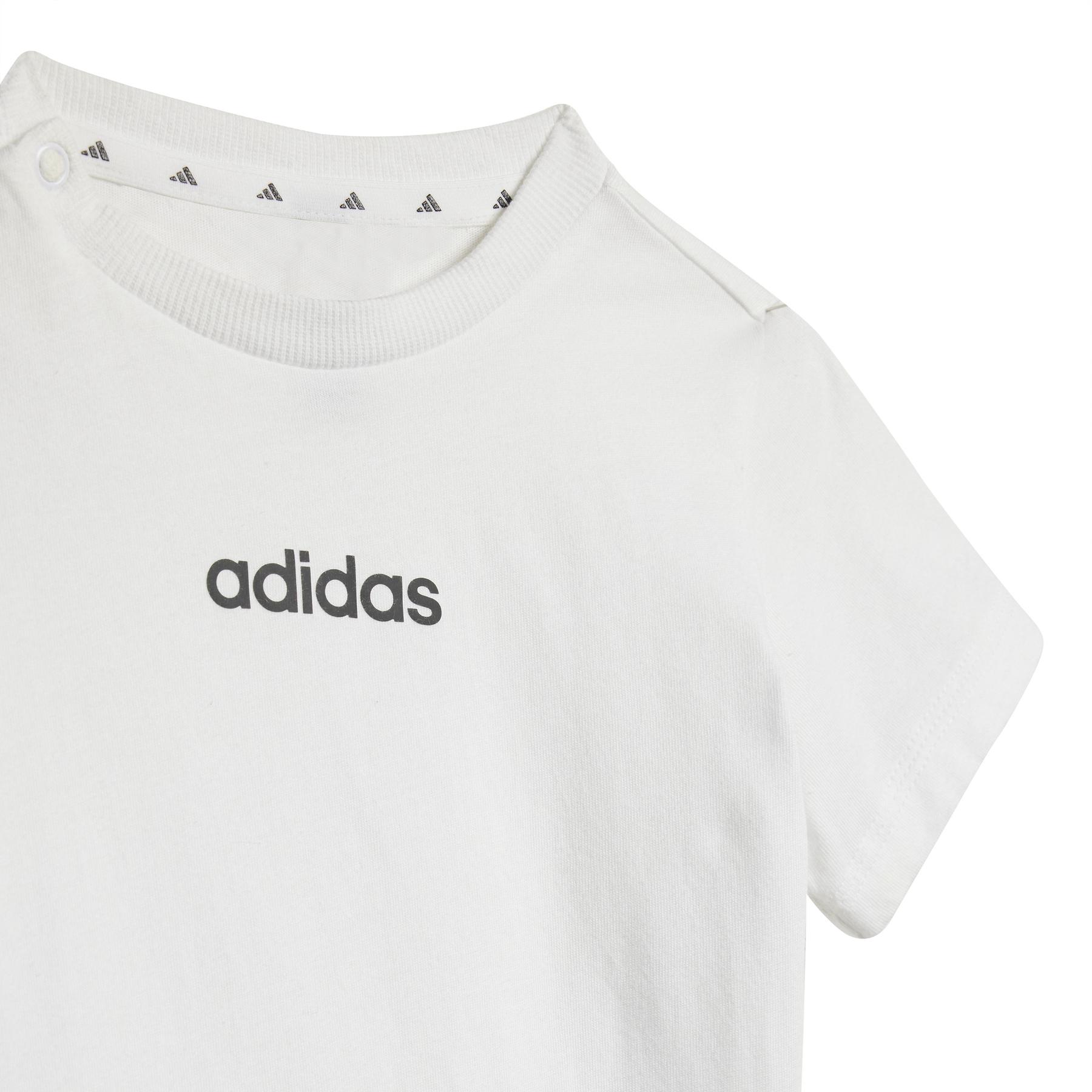 product/a/d/adidas_je1405_white-black_3.jpg