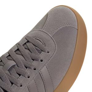 product/a/d/adidas_ih8911_8_footwear_photography_detail_view_1_white-nw091625.jpg