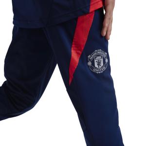 product/a/d/adidas_it2025_5_apparel_on_model_detail_view_2_white.jpg